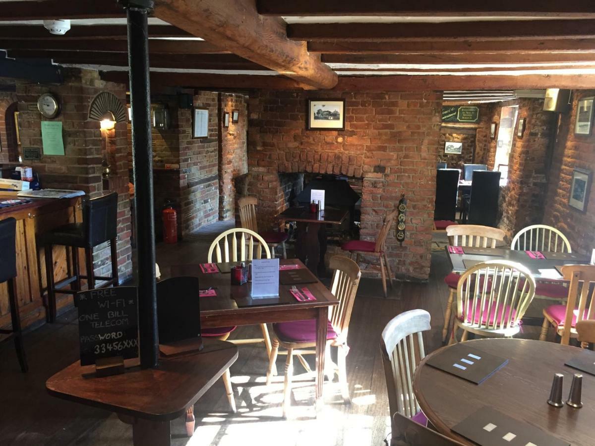 St Crispin Inn Worth (Kent) Exterior foto